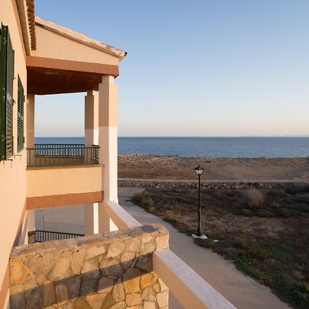 Apartamentos Moon Dreams Cabo De Banos Cala'N Blanes  Luaran gambar