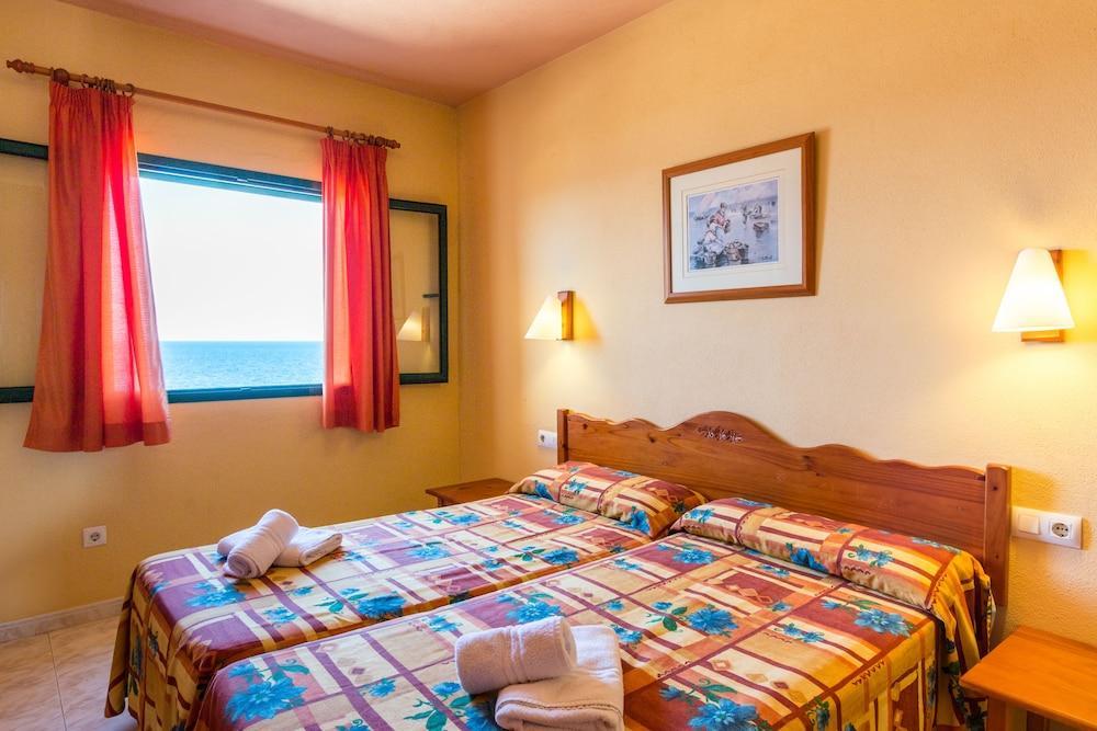 Apartamentos Moon Dreams Cabo De Banos Cala'N Blanes  Luaran gambar