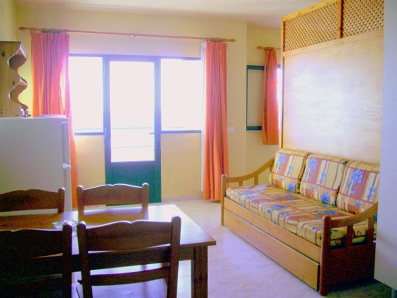 Apartamentos Moon Dreams Cabo De Banos Cala'N Blanes  Luaran gambar